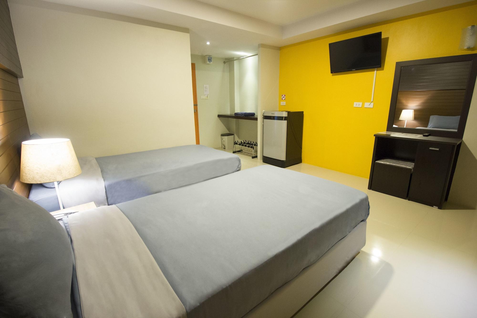 Hotel The Avail Phra Nakhon Si Ayutthaya Esterno foto