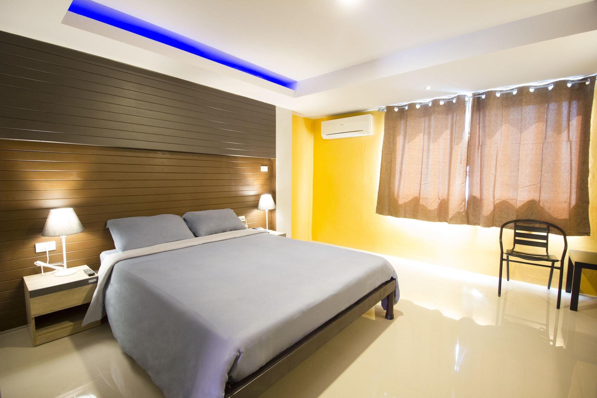 Hotel The Avail Phra Nakhon Si Ayutthaya Esterno foto