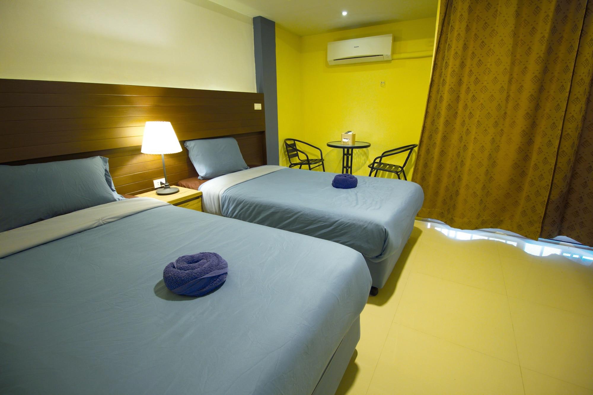 Hotel The Avail Phra Nakhon Si Ayutthaya Esterno foto