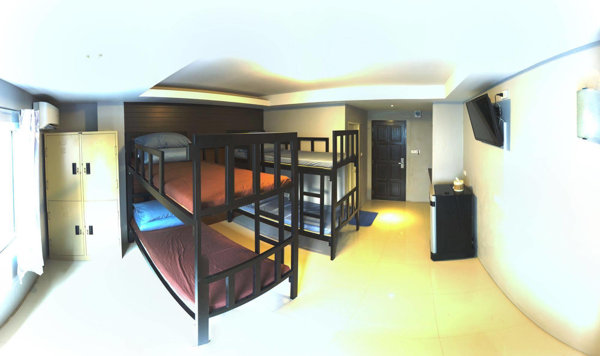 Hotel The Avail Phra Nakhon Si Ayutthaya Esterno foto
